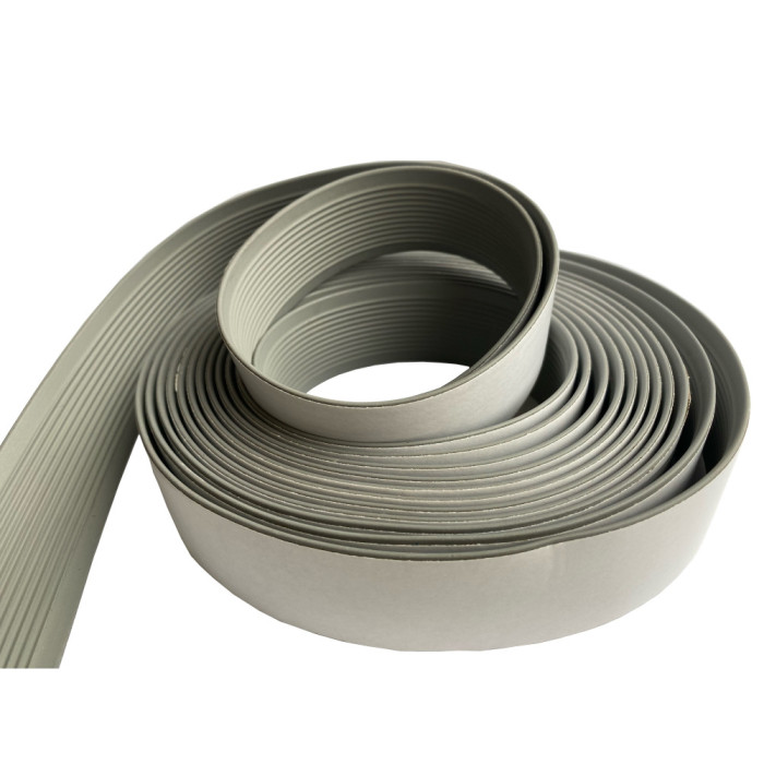 Šedý protiskluzový profil I na schody, šíře 32 mm - metráž