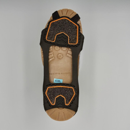 Nesmeky bez hrotů Artimate GRIP Flat 2