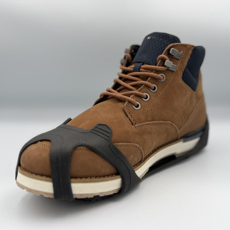 Nesmeky bez hrotů Artimate GRIP Flat 2