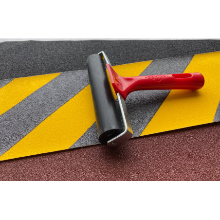 Přítlačný gumový váleček pro lepení pásek a profilů, šíře 15 cm