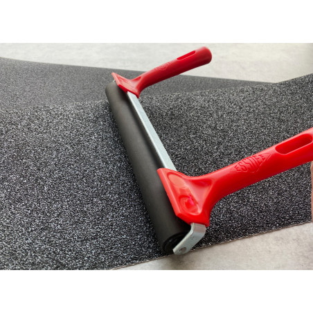 Přítlačný gumový váleček pro lepení pásek a profilů, šíře 25 cm