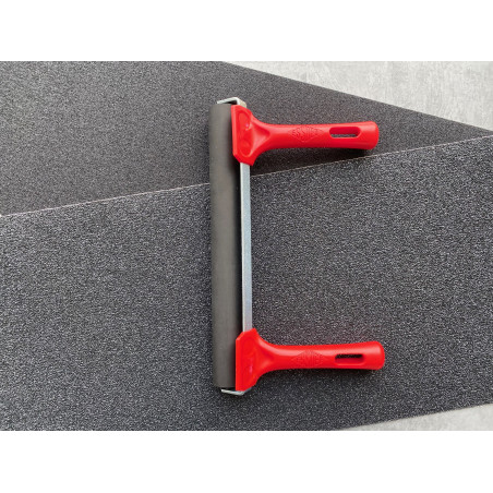 Přítlačný gumový váleček pro lepení pásek a profilů, šíře 25 cm