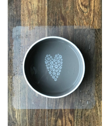 Ochranný kryt pod misku zvířat