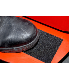 Protiskluzová páska 150 mm x 18,3 m - extra odolná, černá