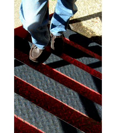 Protiskluzová páska na nerovný povrch 50 mm x 18,3 m