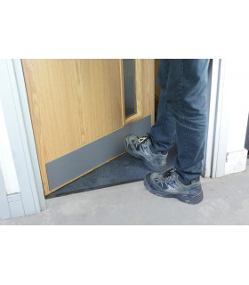 Odolná hrubá protiskluzová páska 50 mm - metráž