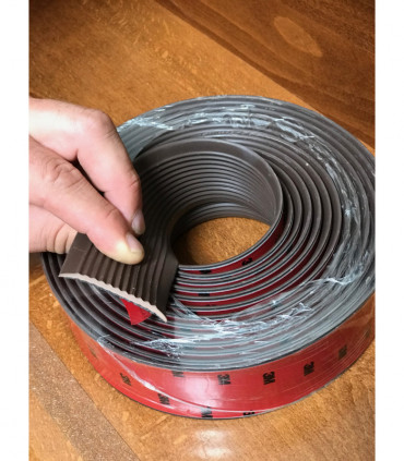 Protiskluzový profil I na schody s odolnou 3M páskou - šíře 49 mm - metráž