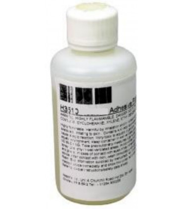 Přípravek k protiskluzovým páskám zvyšující povrchovou energii