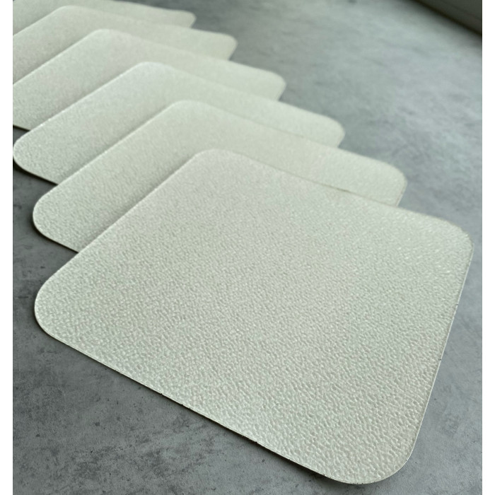 Transparentní odolné hrubé protiskluzové čtverce 140 mm x 140 mm