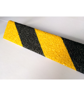 Sklolaminátová schodová hrana 800 x 55 x 55 mm, žlutočerná