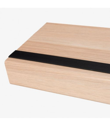 Tenčí protiskluzový profil na schody