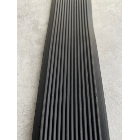 Protiskluzový profil I na schody - šíře 49 mm, metráž